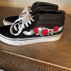 Black Van’s with Red Roses